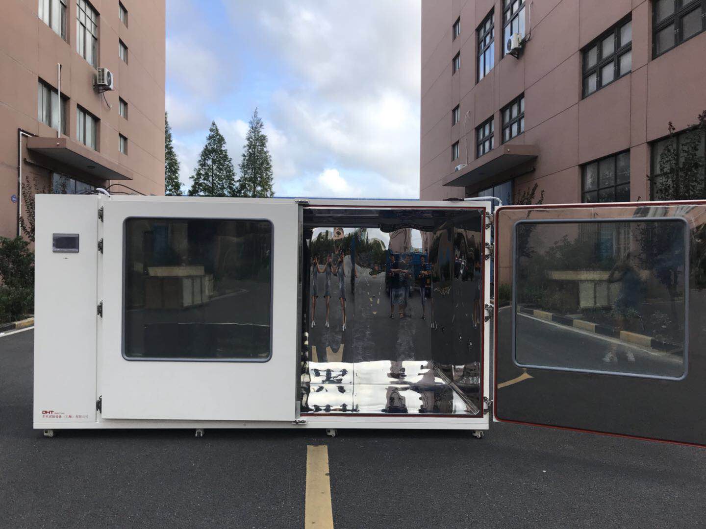 高低溫整車試驗(yàn)室